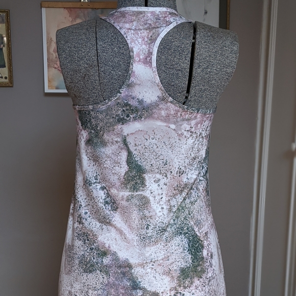 Lululemon Cool RacerbackTank Topin Sugar Crush - Picture 4 of 6